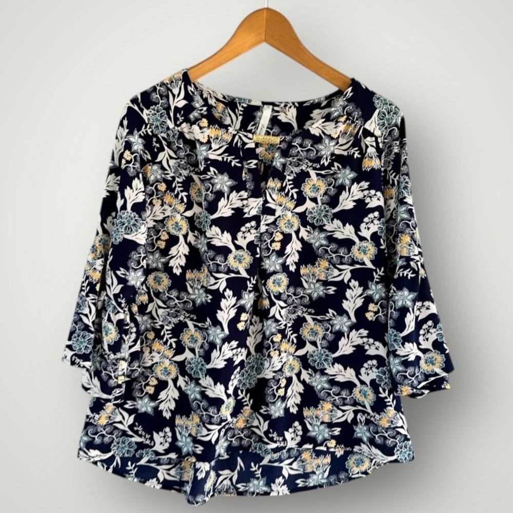 🎉5 for $45🎉 NY Collection top blouse shirt size M